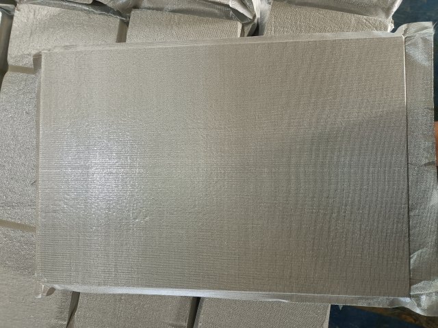 STP保溫板用于電動汽車行業市場“一片藍?！?></div>
                            <div   id=